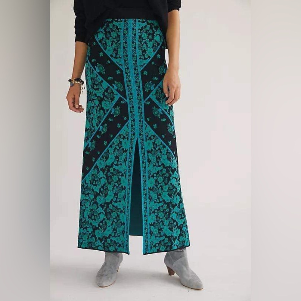 Eva Franco Green and Black Midi Skirt Size Medium